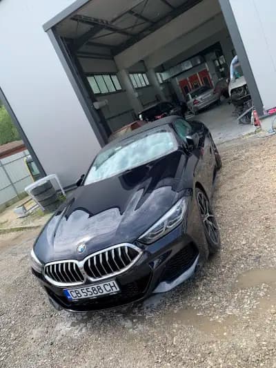 Автобояджийски и тенекеджийски сервиз