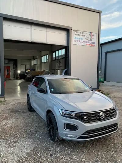 Автобояджийски и тенекеджийски сервиз