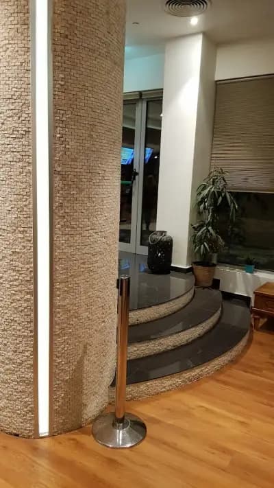 Cine Grand Srm - Tzar - Luxury Lounge and Cinema