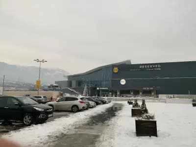 Сине Гранд Ринг мол