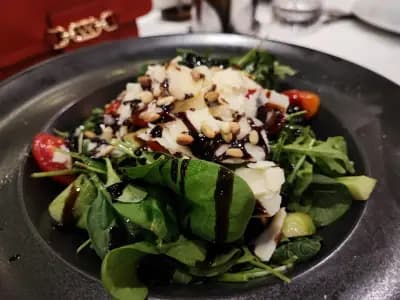 Гръцки ресторант "Келари"