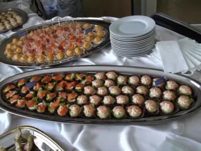 КЕТЪРИНГ ЕКСПРЕС