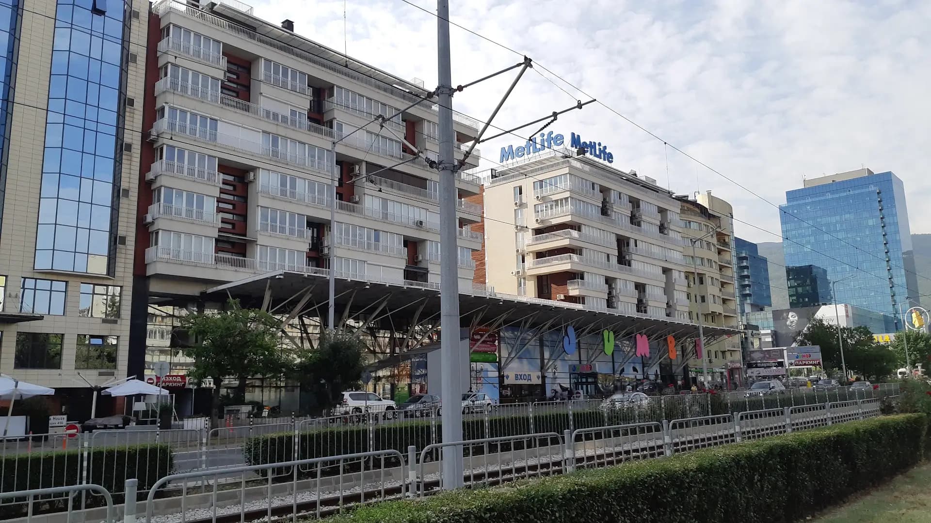 MetLife България