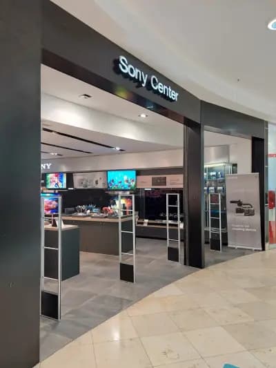 Sony Center | Изток
