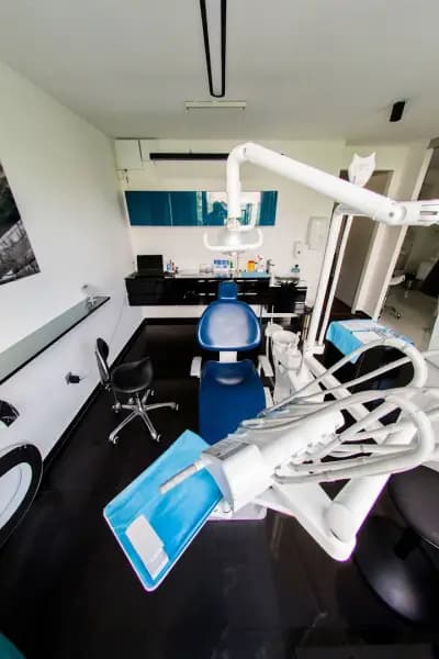 Saliev Dental Care