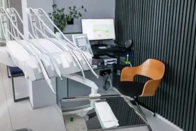 Saliev Dental Care