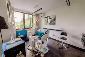 Saliev Dental Care