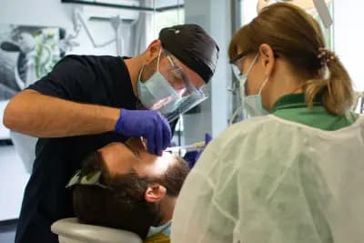 Saliev Dental Care