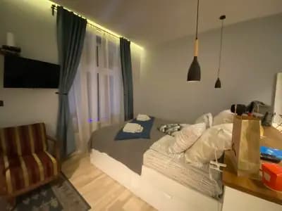 Courthouse Apartments Slavi