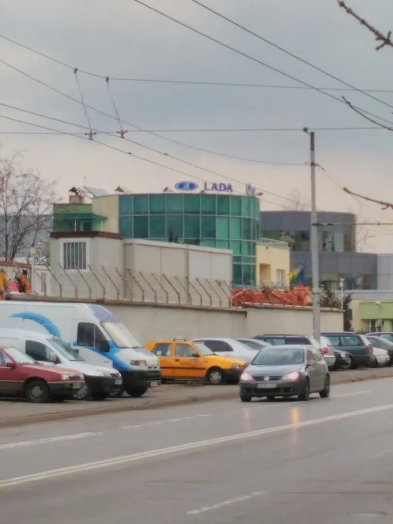 НАР- оторизиран вносител на ЛАДА