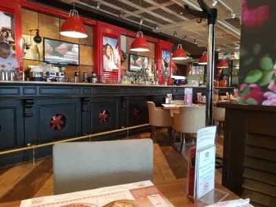 Happy Bar & Grill Lyulin