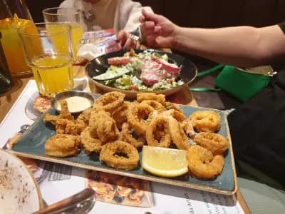 Happy Bar & Grill Mladost