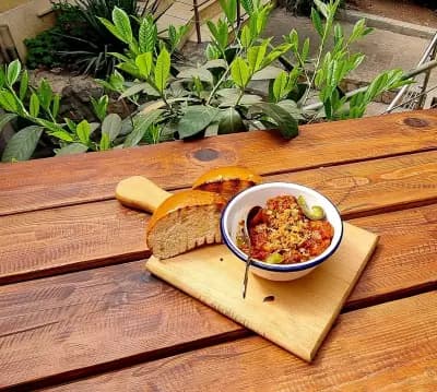 Barbecue Brothers Bourbon Bar