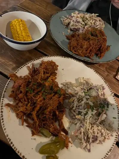 Barbecue Brothers Bourbon Bar
