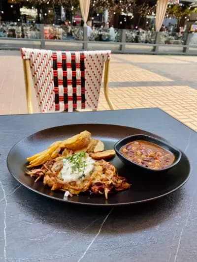 Social Cafe, Bar & Kitchen