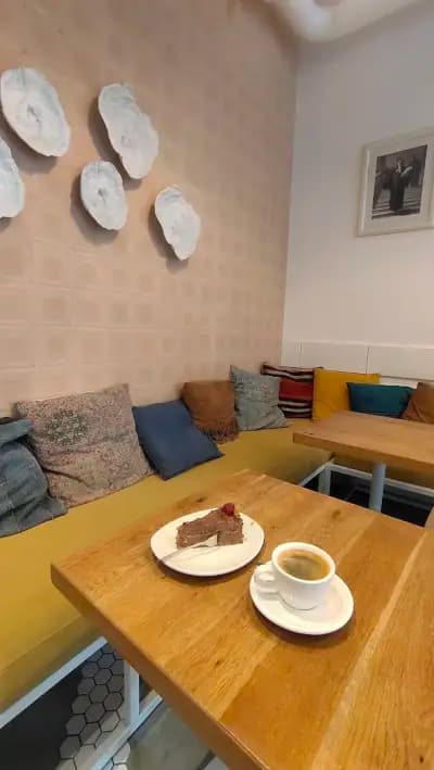 Cakey Bakey