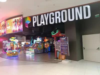 Playground, Paradise Center