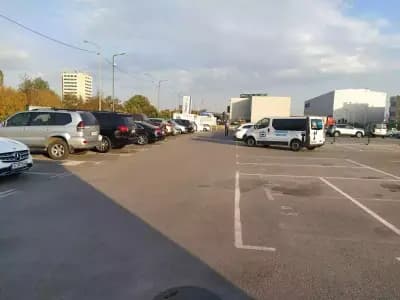 Park & Travel - Sofia Airport Parking