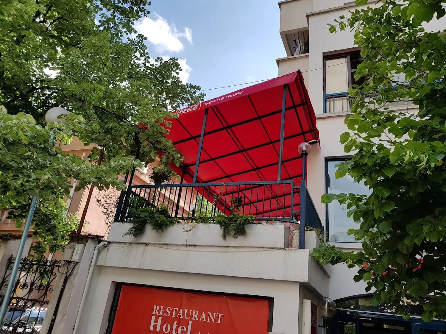 Skerzzo Guesthouse