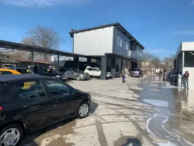Нон стоп автомивка 24/7 - Гуми 08 до 22 часа - Пловдив
