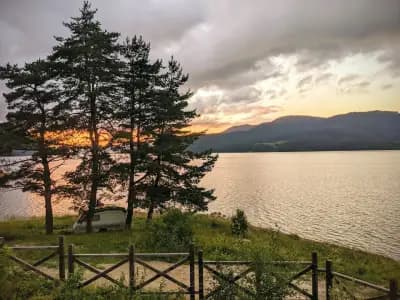 Еко къмпинг Доспат