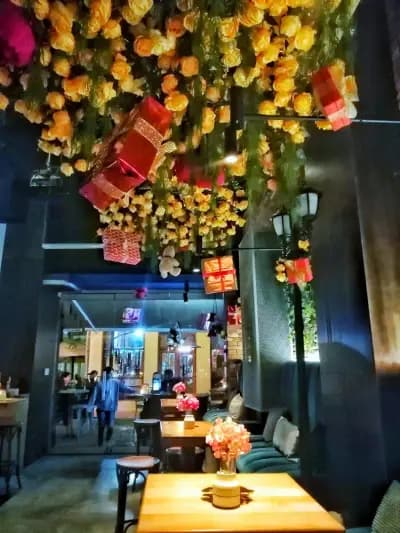 Qbar