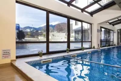 St George Ski & Holiday