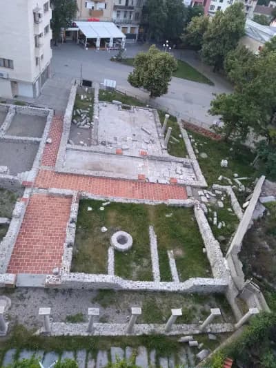 Хотел Балевуров