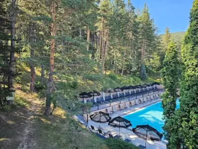 Кашмир Уелнес и СПА Хотел