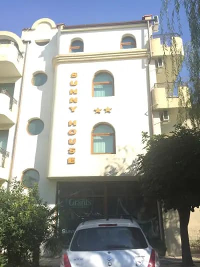 Sunny House