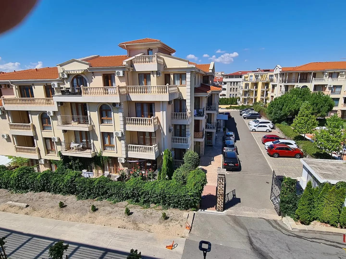 MAISONETTES in Royal Bay Residence and SPA