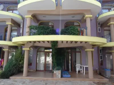 Garden Beach Apartment 28
