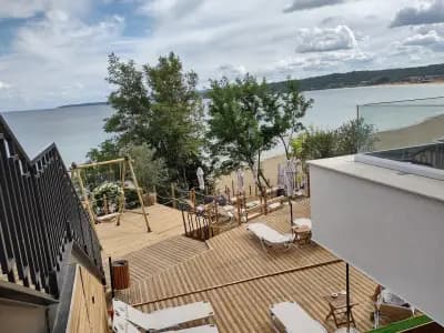 Olive Villas- Free beach access & Free parking