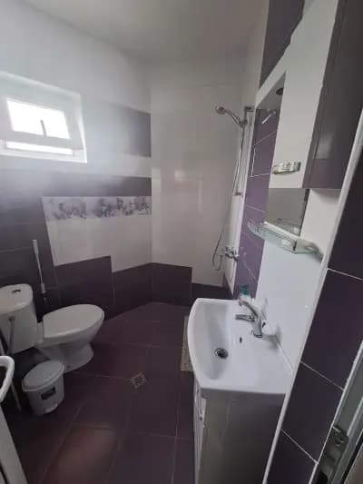 House Rezvaya with rooms for rent