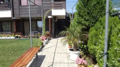 Apartments in Sunny Hill 3 Guest House