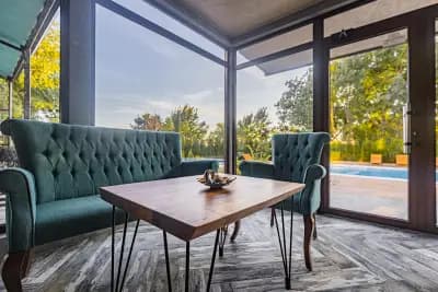 Lecardo Hotel & Restaurant