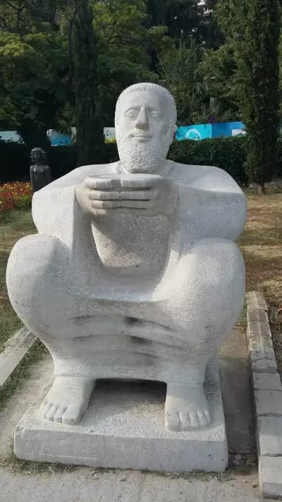 Селена хотел