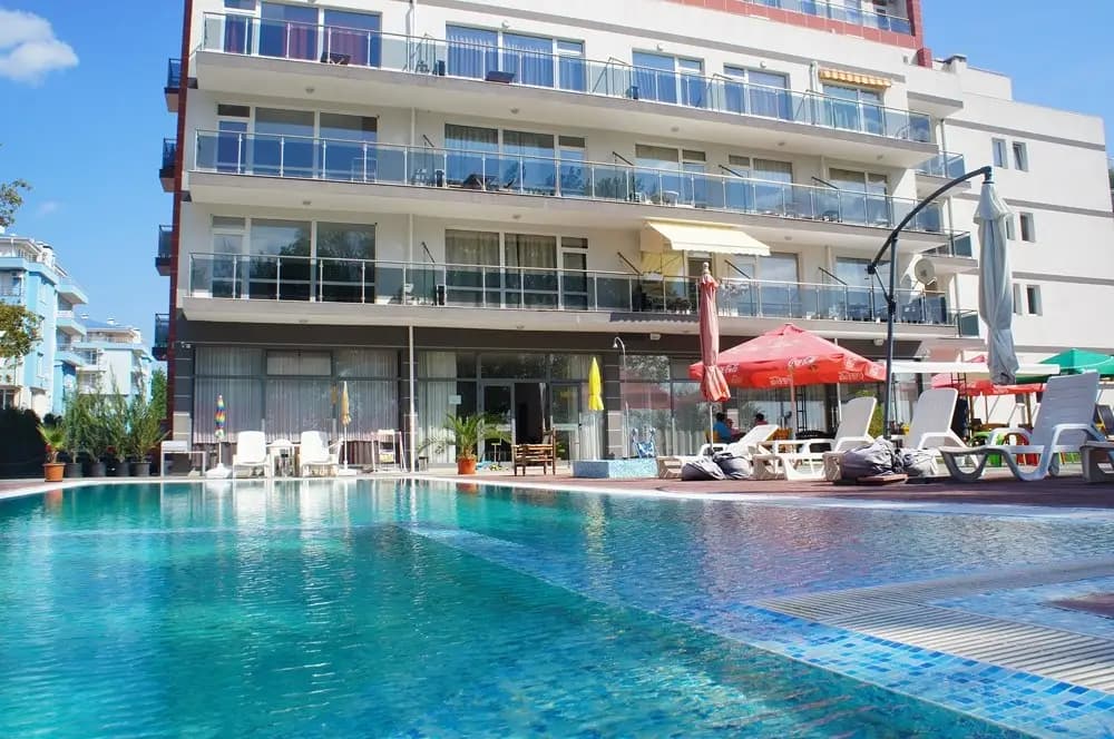 Apartments and studios in Cote d’Azure