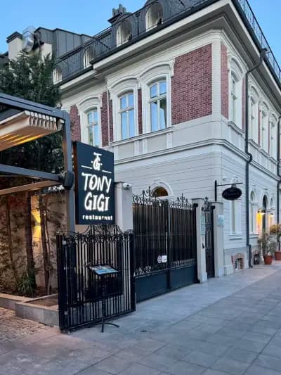 Tony GiGi Burgas