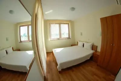 Oasis Beach Apartments Kamchia