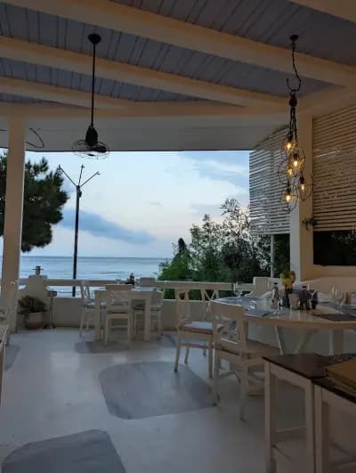 Fish Restaurant Levant Beach