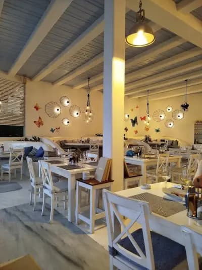Fish Restaurant Levant Beach