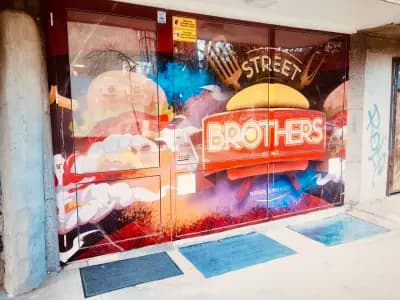 Street Brothers Varna - Бърза храна за всеки вкус!