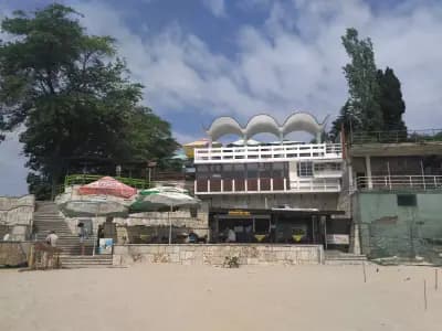 Магазин за фрехи