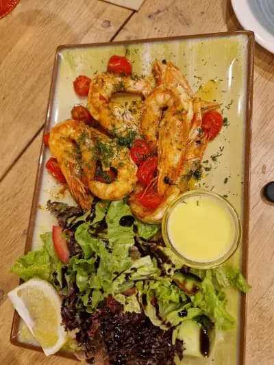 Piatto Pizzeria & Seafood
