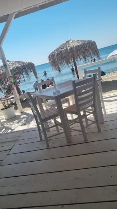 Бистро бийч бар