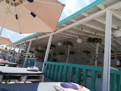 EX BEACH BAR