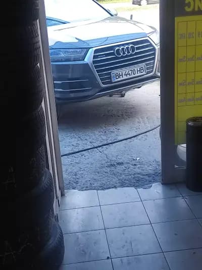 Денонощен СЕРВИЗ ЗА ГУМИ