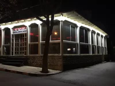 Remix Lounge & Club