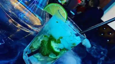Knockout Cafe-Bar